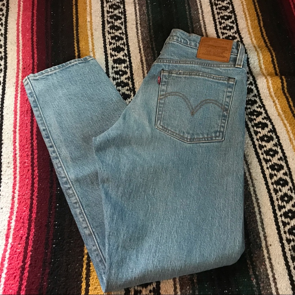 Levi’s Wedgie Jeans